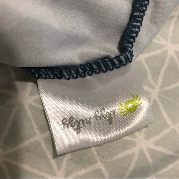 Itzy Ritzy Cocoon and Hat Set (swaddle) - Picture 3 of 4